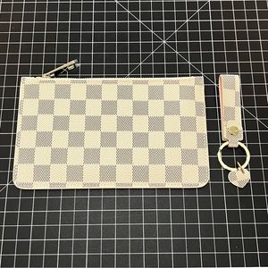 ❤️NWOT Pouch and key chain bundle